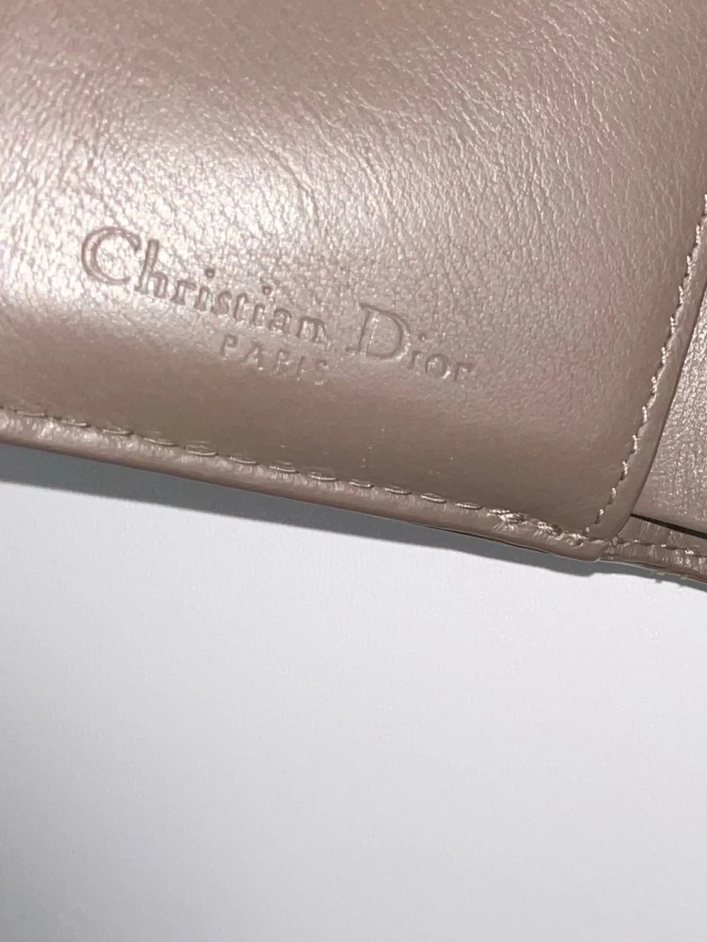 Authentic Christian Dior Patent Cannage Lady Dior Lotus Wallet Warm Taupe